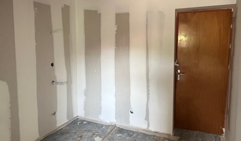 Travaux de plâtrerie traditionnelle et création de plafond suspendu sur mesure par Aizpuru Eneko